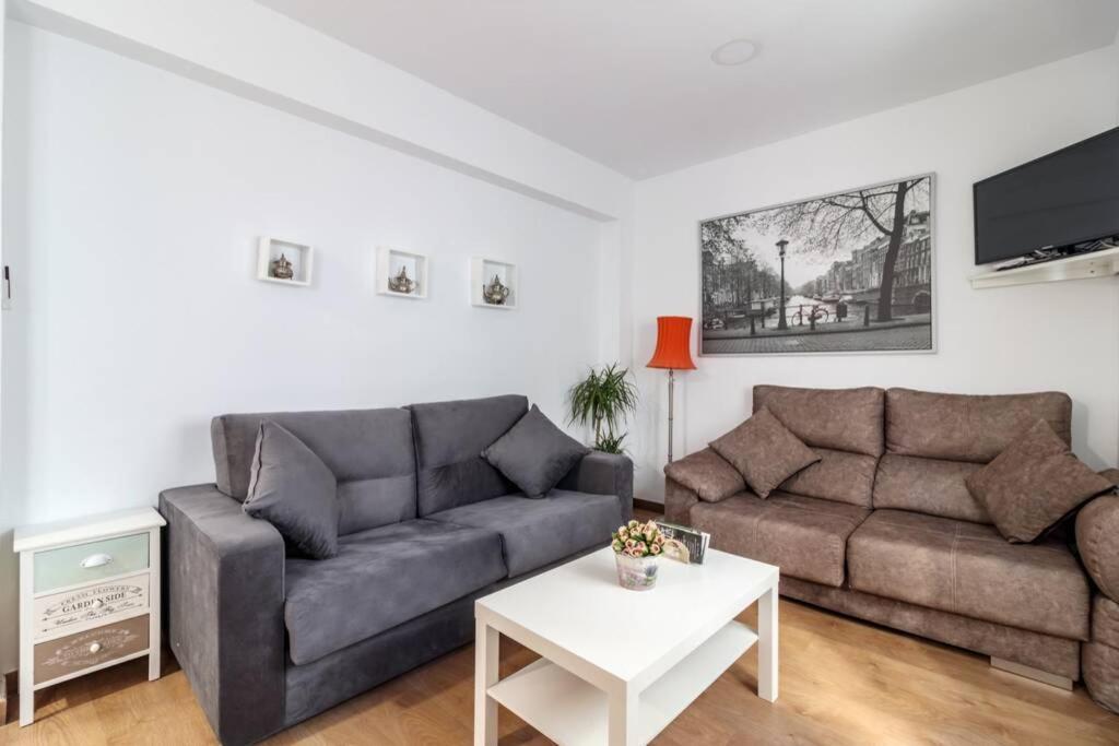 Lovely Apartment In The Centre Wifi Grenada Zewnętrze zdjęcie